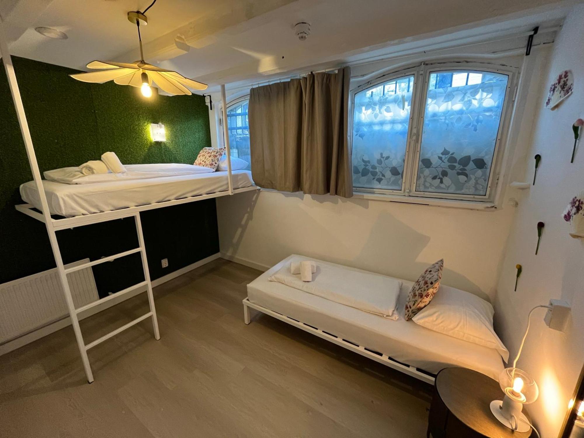 Clinkcoco Hostal Ámsterdam